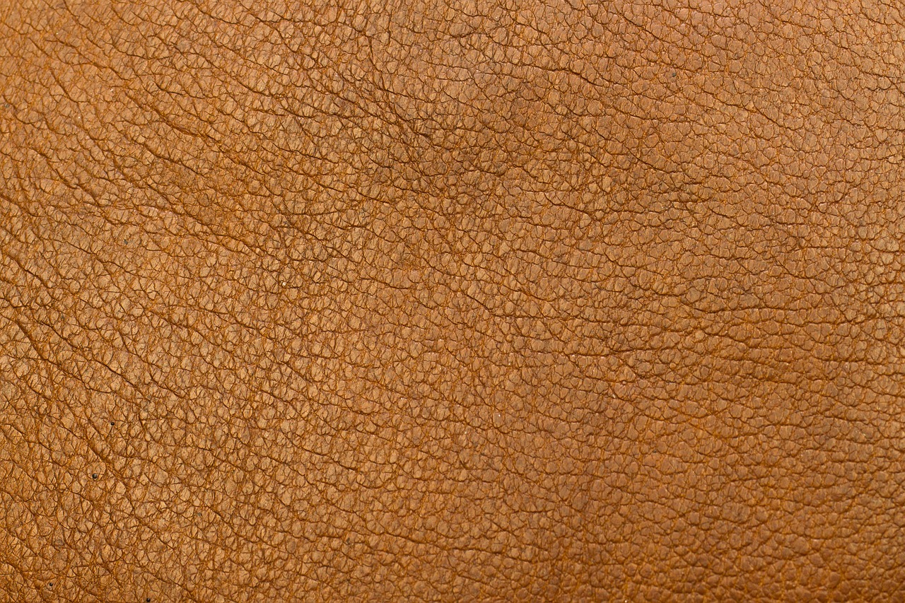素材LABO】人工皮革と合皮の違いとそれぞれの魅力とは！？ – 山冨ラボ-大阪の老舗生地問屋